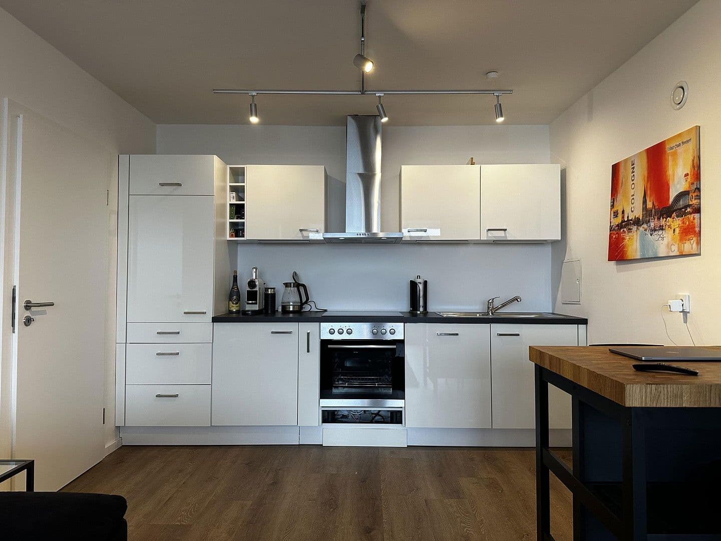 Prodej bytu 2+1 53 m², Luxemburger Straße 124-136, Köln, Severní Porýní-Vestfálsko Prodej bytu 2+1 53 m², Luxemburger Straße 124-136, Köln, Severní Porýní-Vestfálsko