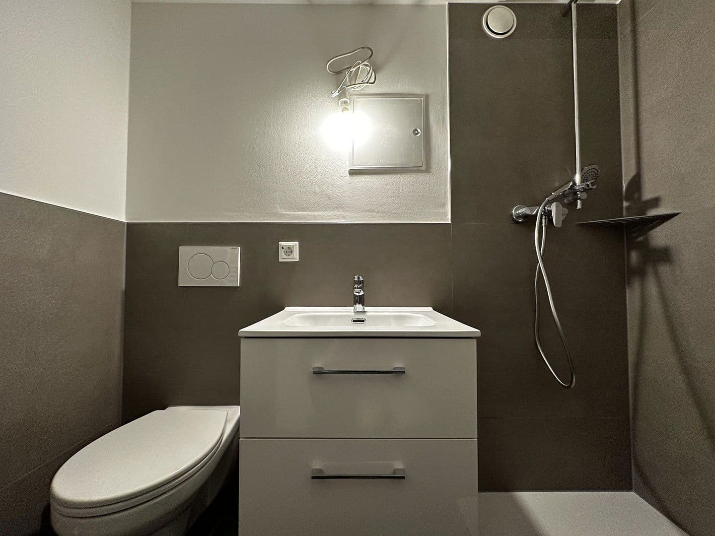 Prodej bytu 2+1 53 m², Luxemburger Straße 124-136, Köln, Severní Porýní-Vestfálsko Prodej bytu 2+1 53 m², Luxemburger Straße 124-136, Köln, Severní Porýní-Vestfálsko