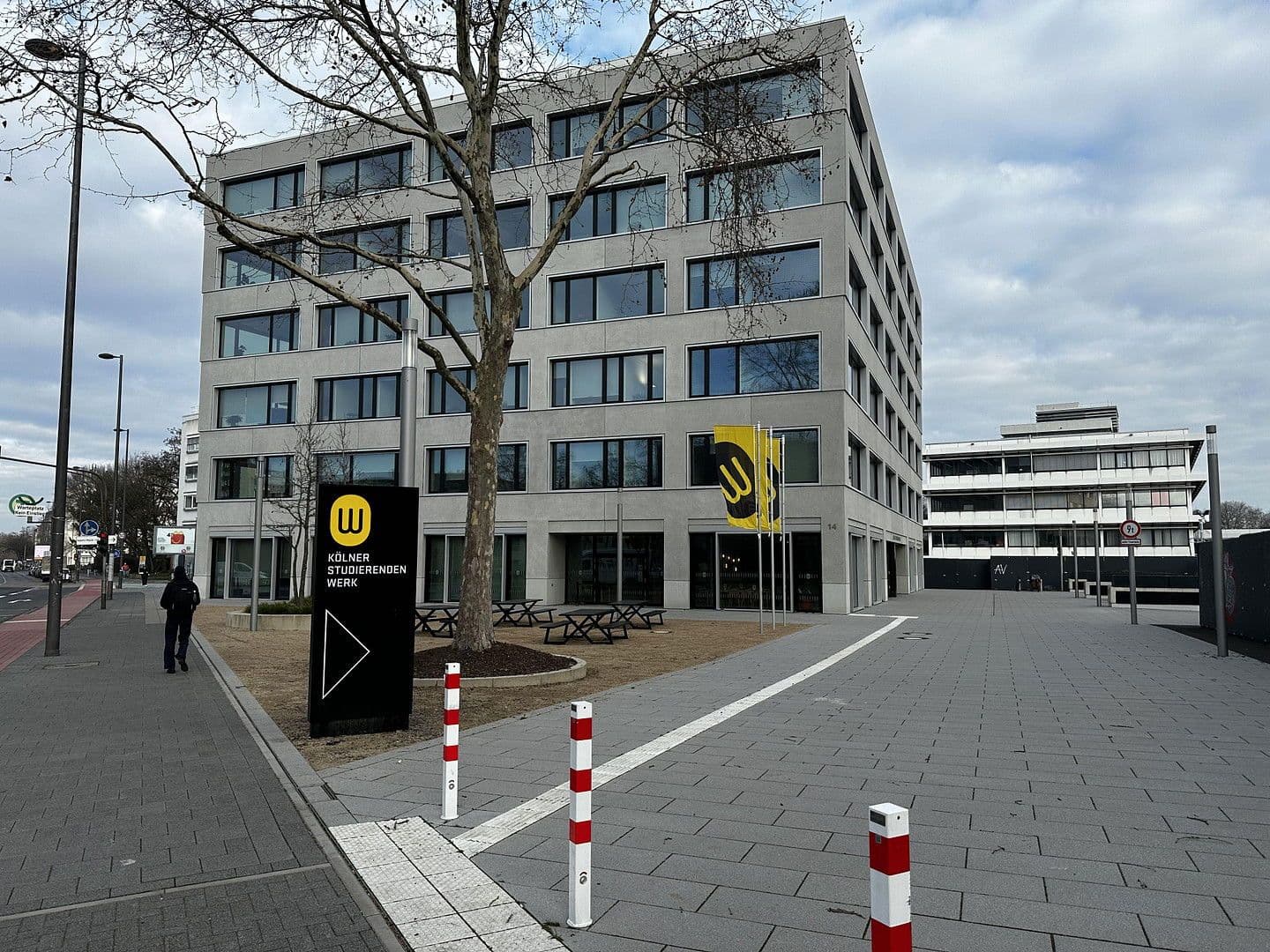 Prodej bytu 2+1 53 m², Luxemburger Straße 124-136, Köln, Severní Porýní-Vestfálsko Prodej bytu 2+1 53 m², Luxemburger Straße 124-136, Köln, Severní Porýní-Vestfálsko