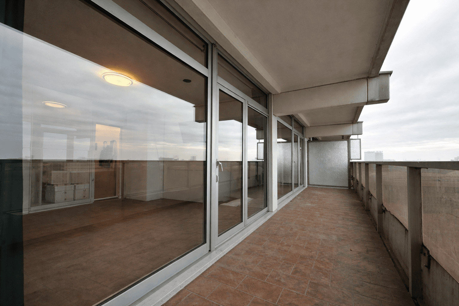 Prodej bytu 2+1 53 m², Luxemburger Straße 124-136, Köln, Severní Porýní-Vestfálsko Prodej bytu 2+1 53 m², Luxemburger Straße 124-136, Köln, Severní Porýní-Vestfálsko