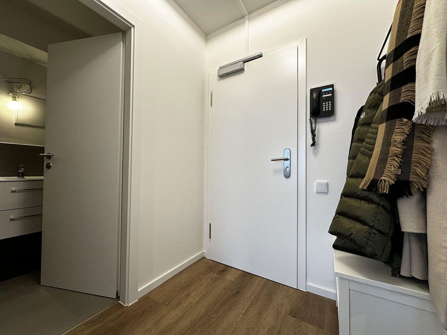 Prodej bytu 2+1 53 m², Luxemburger Straße 124-136, Köln, Severní Porýní-Vestfálsko Prodej bytu 2+1 53 m², Luxemburger Straße 124-136, Köln, Severní Porýní-Vestfálsko