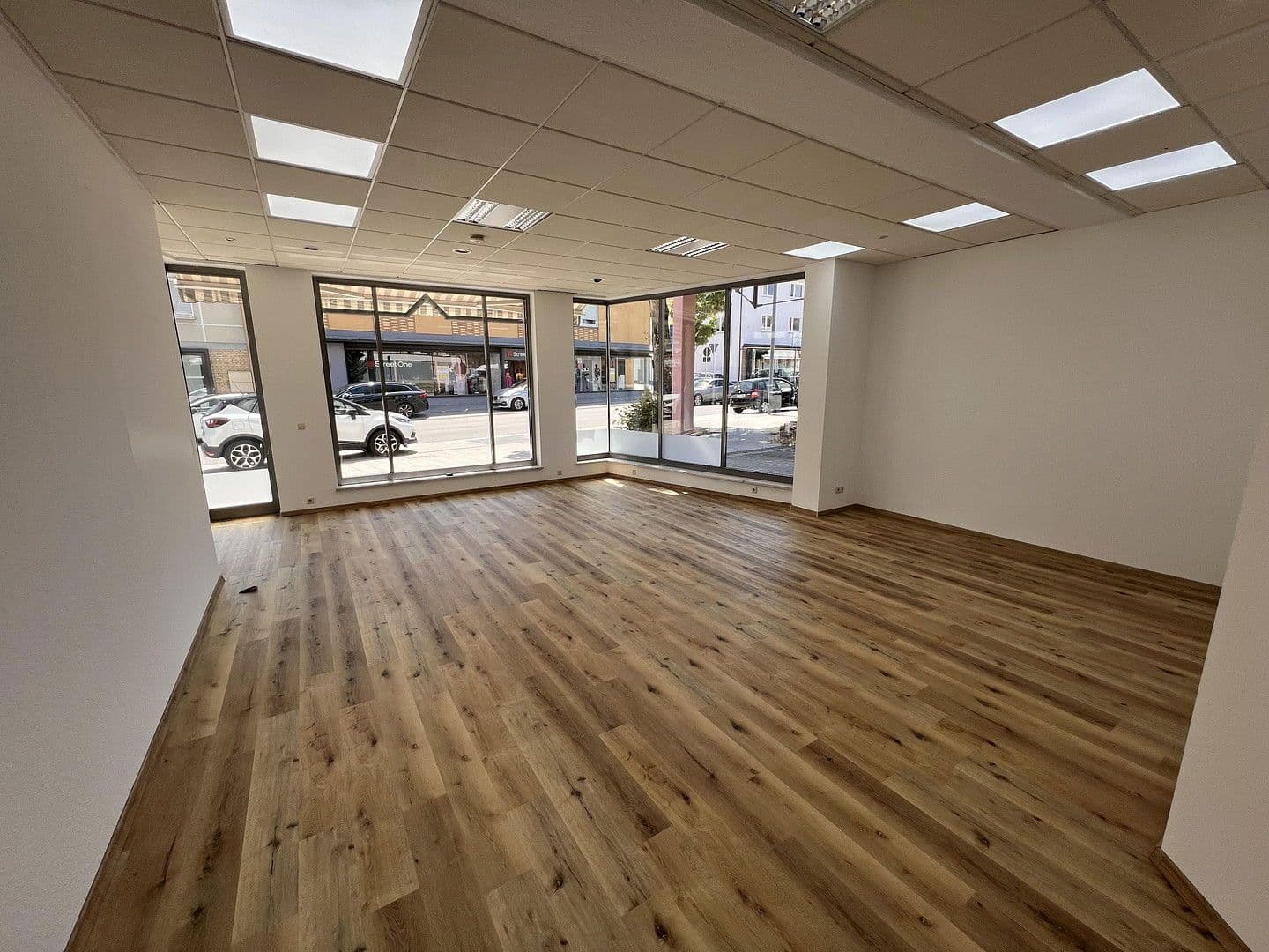 Prodej nebytového prostoru 123 m², Hauptstrasse 26, Trossingen, Bádensko-Württembersko Prodej nebytového prostoru 123 m², Hauptstrasse 26, Trossingen, Bádensko-Württembersko