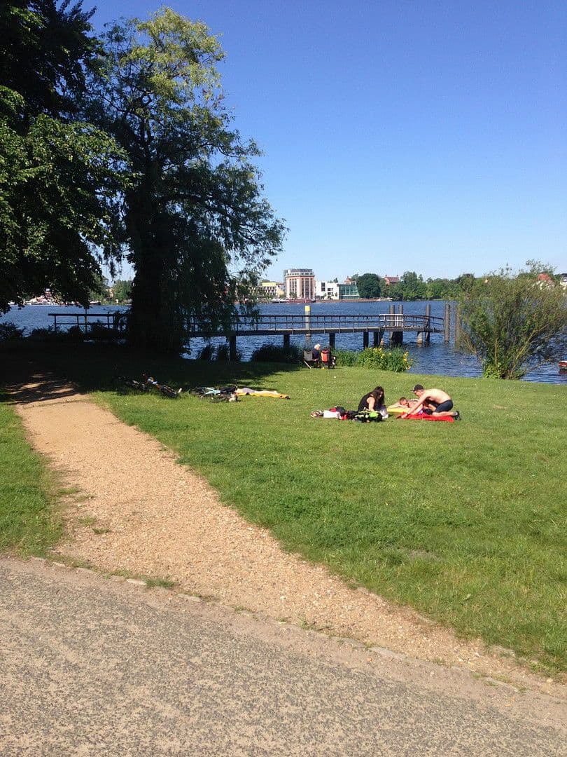 Pronájem bytu 2+1 60 m², Berlinerstr. 96, Potsdam, Braniborsko Pronájem bytu 2+1 60 m², Berlinerstr. 96, Potsdam, Braniborsko