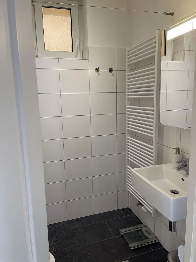 Pronájem bytu 2+1 60 m², Berlinerstr. 96, Potsdam, Braniborsko Pronájem bytu 2+1 60 m², Berlinerstr. 96, Potsdam, Braniborsko