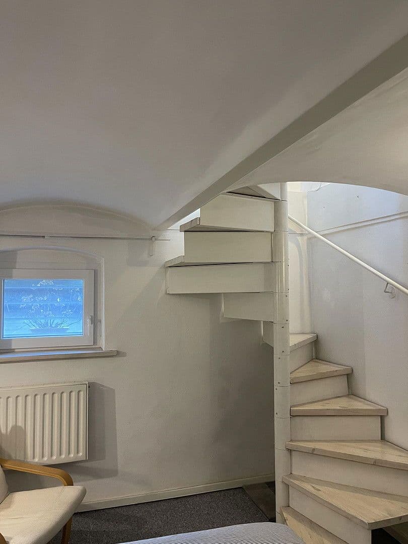 Pronájem bytu 2+1 60 m², Berlinerstr. 96, Potsdam, Braniborsko Pronájem bytu 2+1 60 m², Berlinerstr. 96, Potsdam, Braniborsko