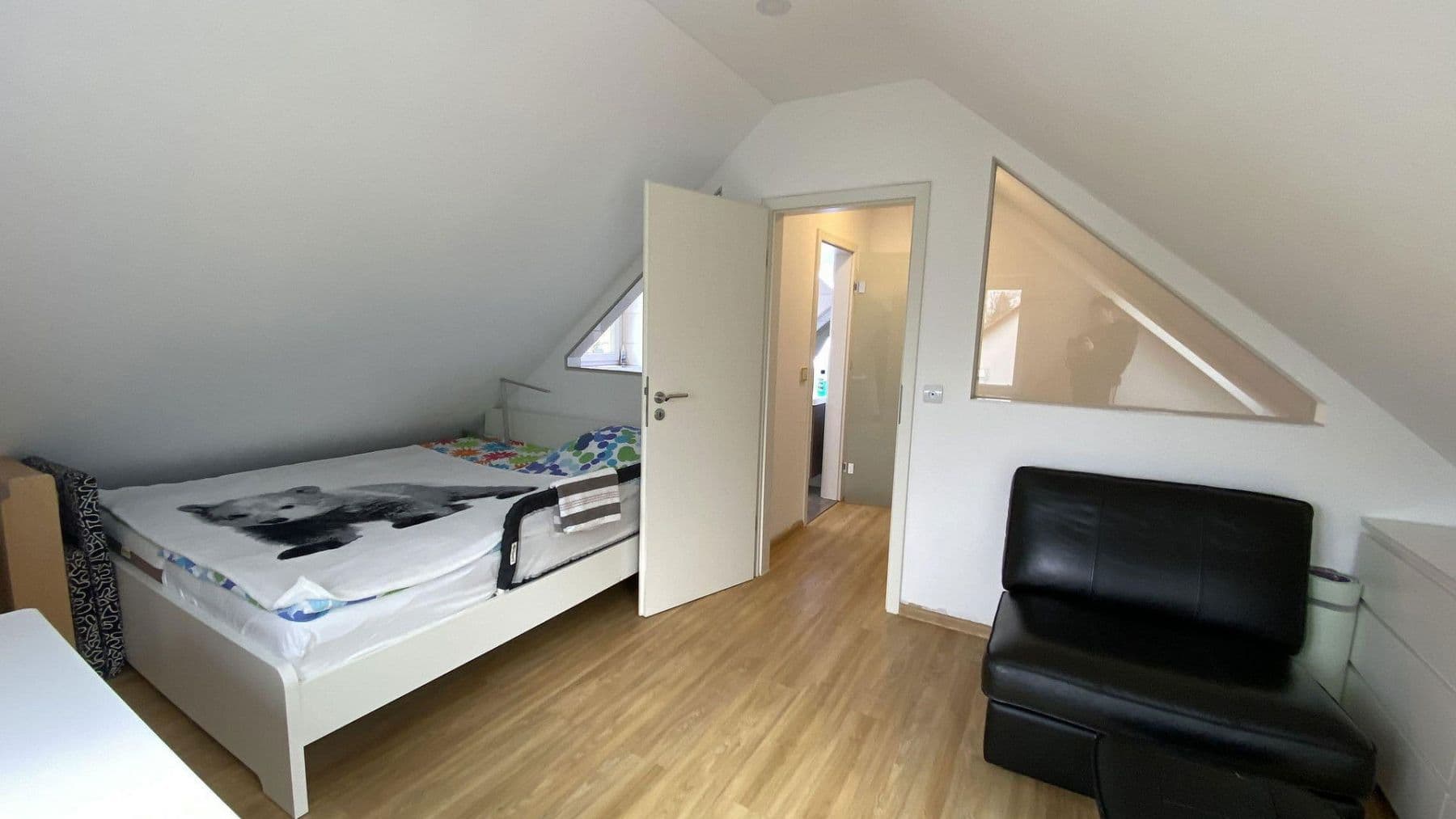 Pronájem domu 87 m², pozemek 200 m², Berlin, Berlín Pronájem domu 87 m², pozemek 200 m², Berlin, Berlín