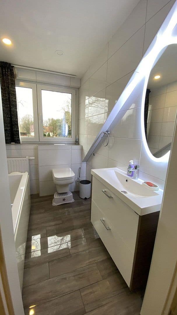 Pronájem domu 87 m², pozemek 200 m², Berlin, Berlín Pronájem domu 87 m², pozemek 200 m², Berlin, Berlín