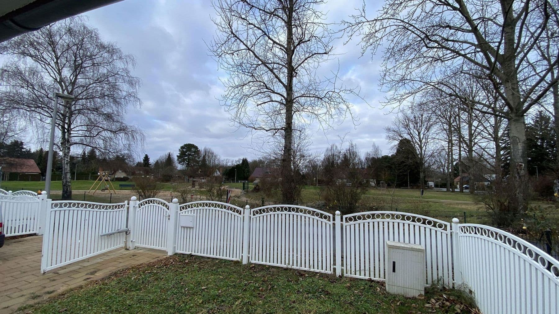 Pronájem domu 87 m², pozemek 200 m², Berlin, Berlín Pronájem domu 87 m², pozemek 200 m², Berlin, Berlín