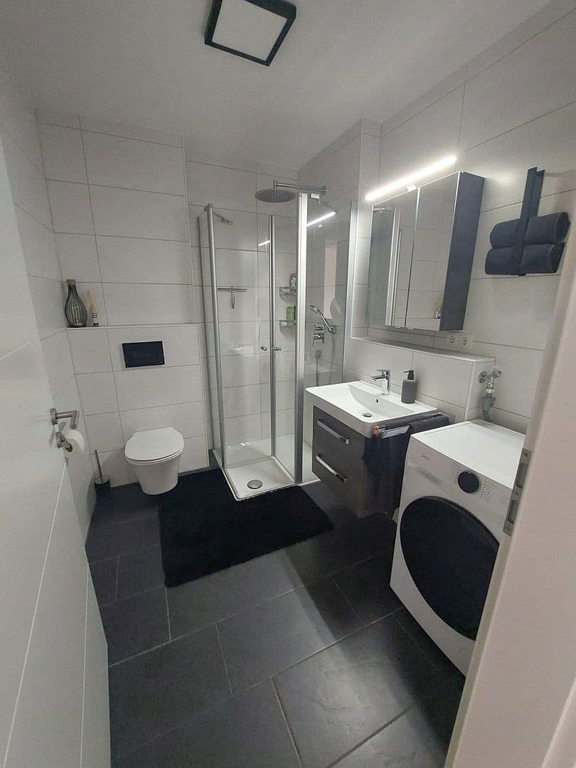 Pronájem bytu 2+1 59 m², Dresdener Straße 1a, Buchloe, Bavorsko Pronájem bytu 2+1 59 m², Dresdener Straße 1a, Buchloe, Bavorsko