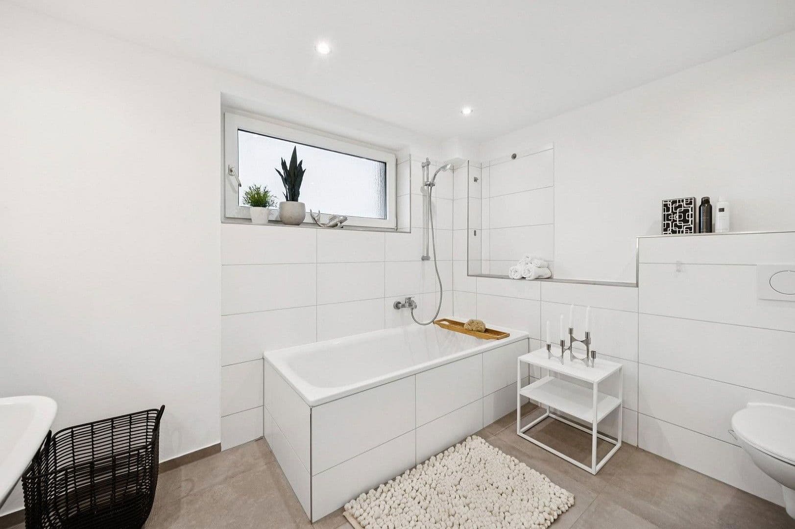 Prodej domu 203 m², pozemek 371 m², Pinneberg, Šlesvicko-Holštýnsko Prodej domu 203 m², pozemek 371 m², Pinneberg, Šlesvicko-Holštýnsko