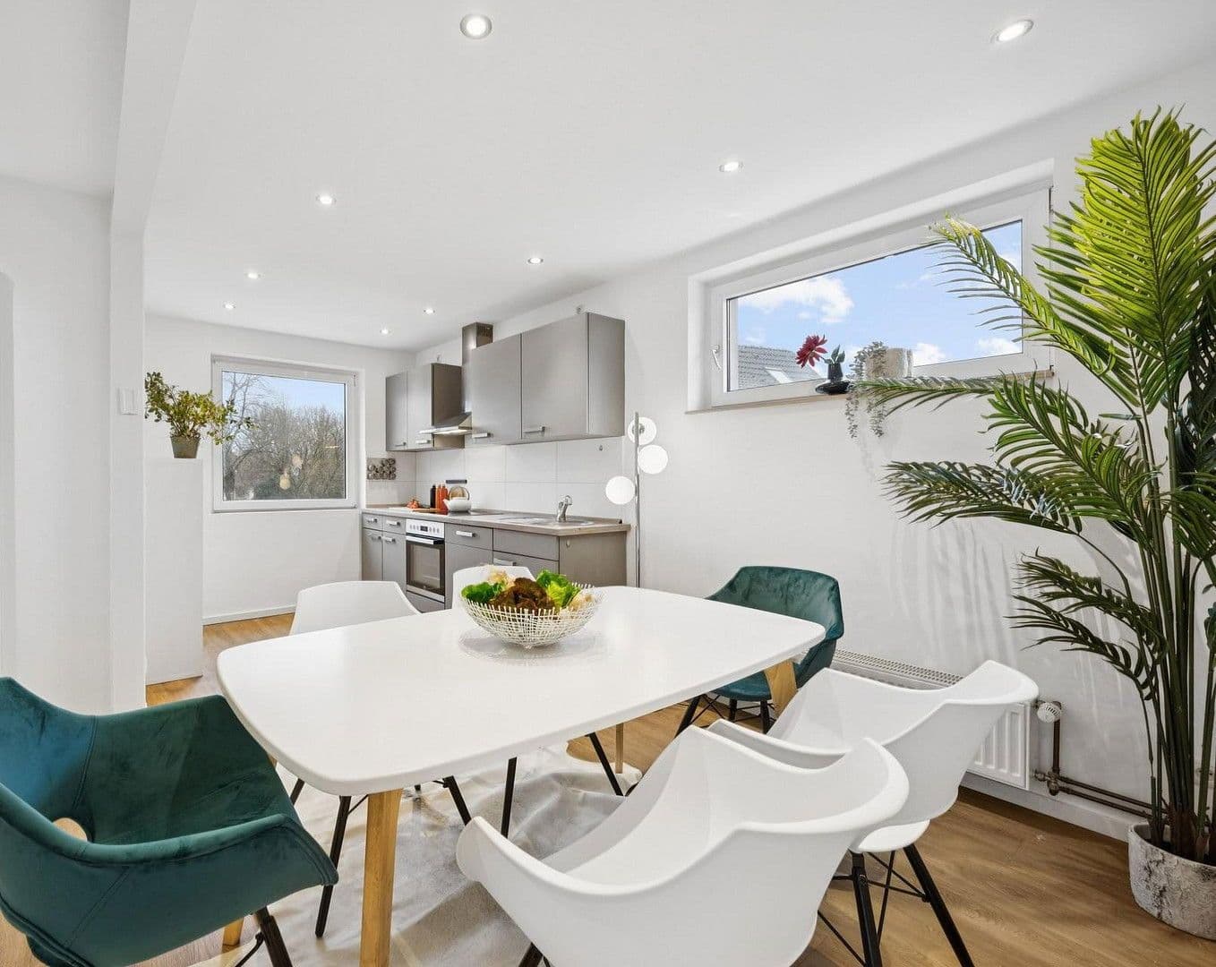 Prodej domu 203 m², pozemek 371 m², Pinneberg, Šlesvicko-Holštýnsko Prodej domu 203 m², pozemek 371 m², Pinneberg, Šlesvicko-Holštýnsko