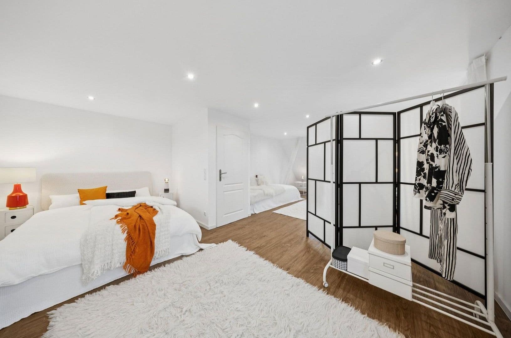 Prodej domu 203 m², pozemek 371 m², Pinneberg, Šlesvicko-Holštýnsko Prodej domu 203 m², pozemek 371 m², Pinneberg, Šlesvicko-Holštýnsko