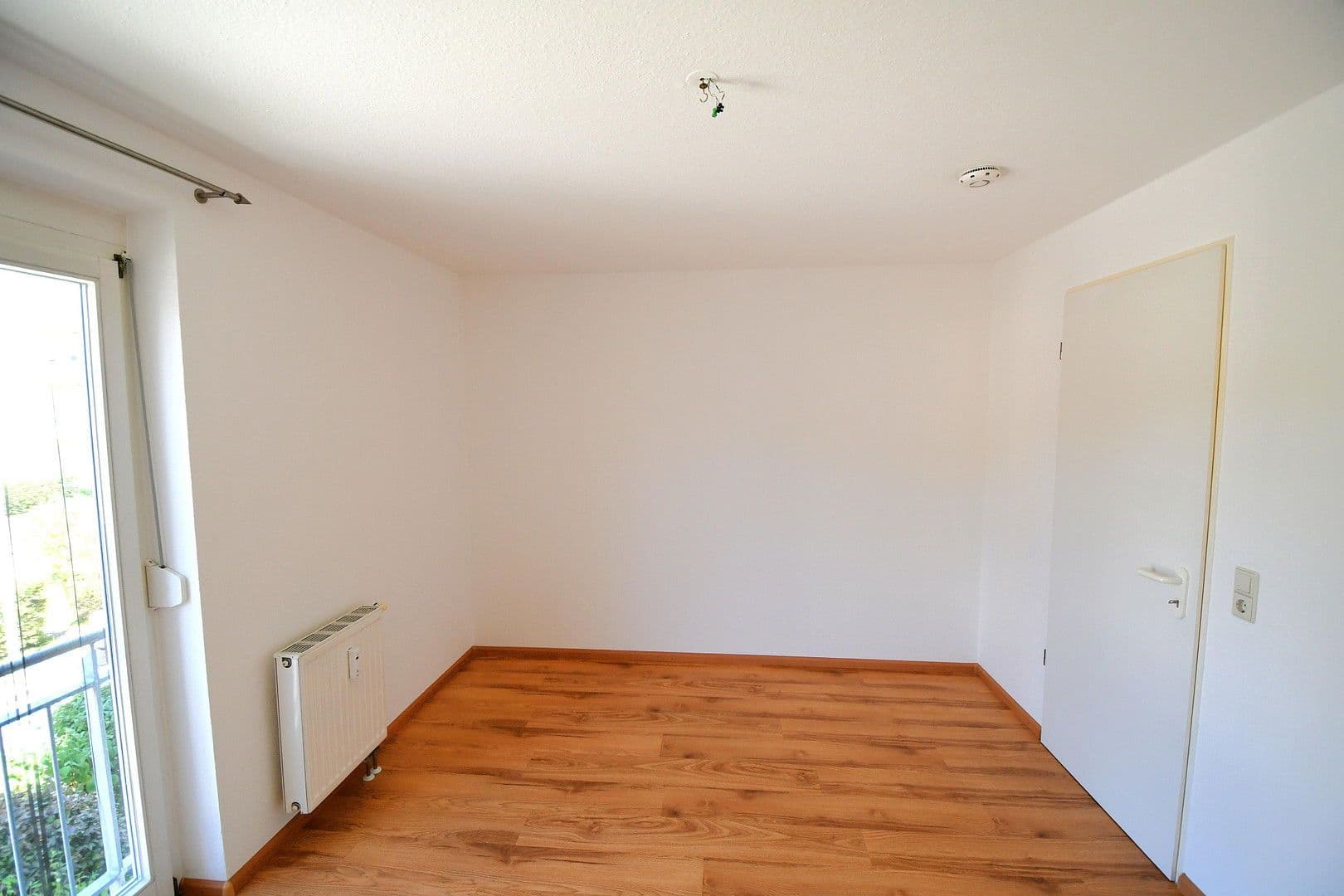 Pronájem bytu 2+1 55 m², Näfelstrasse 25, Bad Säckingen, Bádensko-Württembersko Pronájem bytu 2+1 55 m², Näfelstrasse 25, Bad Säckingen, Bádensko-Württembersko