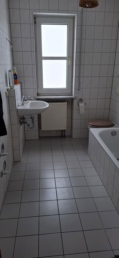 Pronájem bytu 3+1 73 m², Baumzeil 9, Bubenreuth, Bavorsko Pronájem bytu 3+1 73 m², Baumzeil 9, Bubenreuth, Bavorsko