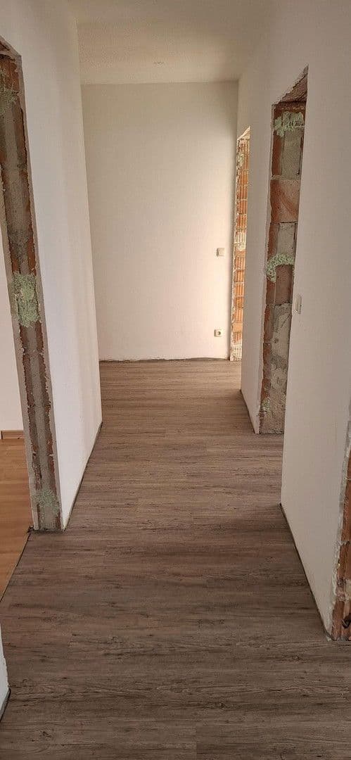 Pronájem bytu 3+1 73 m², Baumzeil 9, Bubenreuth, Bavorsko Pronájem bytu 3+1 73 m², Baumzeil 9, Bubenreuth, Bavorsko