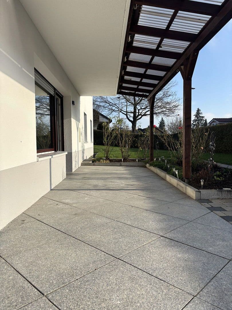 Pronájem bytu 3+1 82 m², Treschklinger Str. 57, Bad Rappenau, Bádensko-Württembersko Pronájem bytu 3+1 82 m², Treschklinger Str. 57, Bad Rappenau, Bádensko-Württembersko