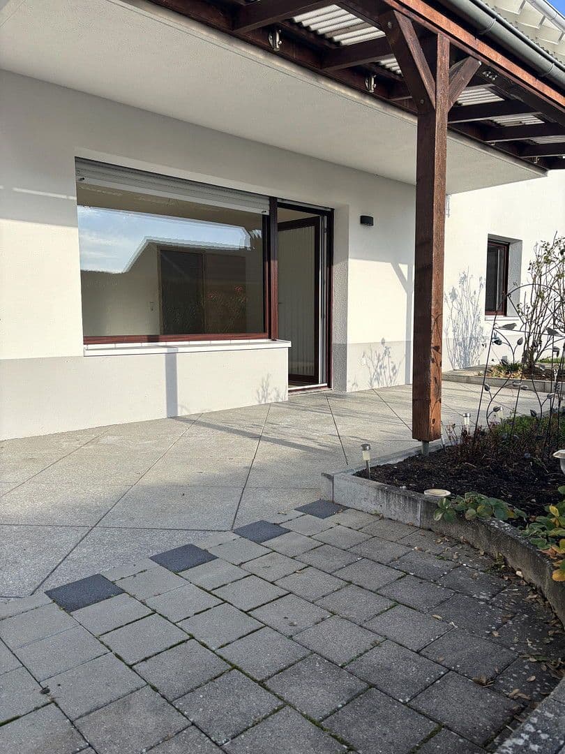 Pronájem bytu 3+1 82 m², Treschklinger Str. 57, Bad Rappenau, Bádensko-Württembersko Pronájem bytu 3+1 82 m², Treschklinger Str. 57, Bad Rappenau, Bádensko-Württembersko
