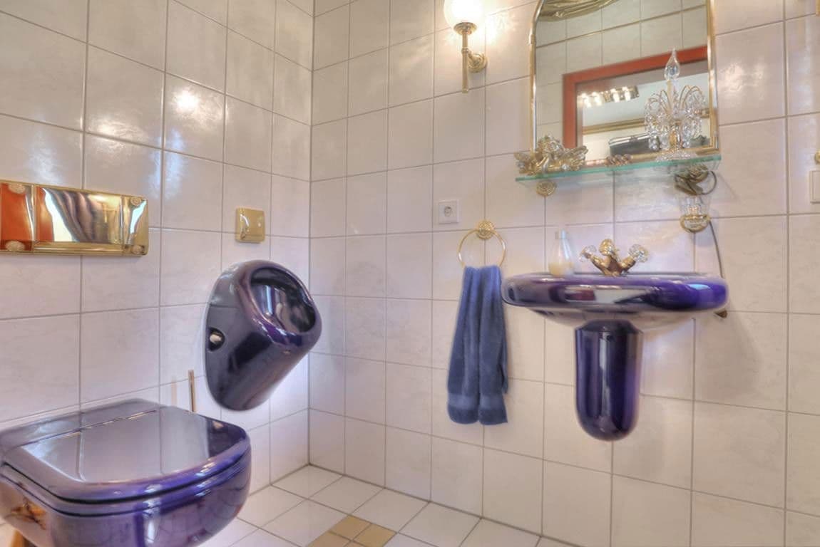 Prodej domu 332 m², pozemek 637 m², Untergruppenbach, Bádensko-Württembersko Prodej domu 332 m², pozemek 637 m², Untergruppenbach, Bádensko-Württembersko