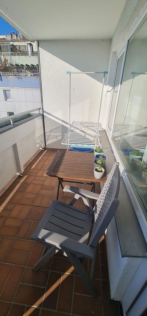 Pronájem bytu 1+1 30 m², Erlangen Büchenbach, Bavorsko Pronájem bytu 1+1 30 m², Erlangen Büchenbach, Bavorsko