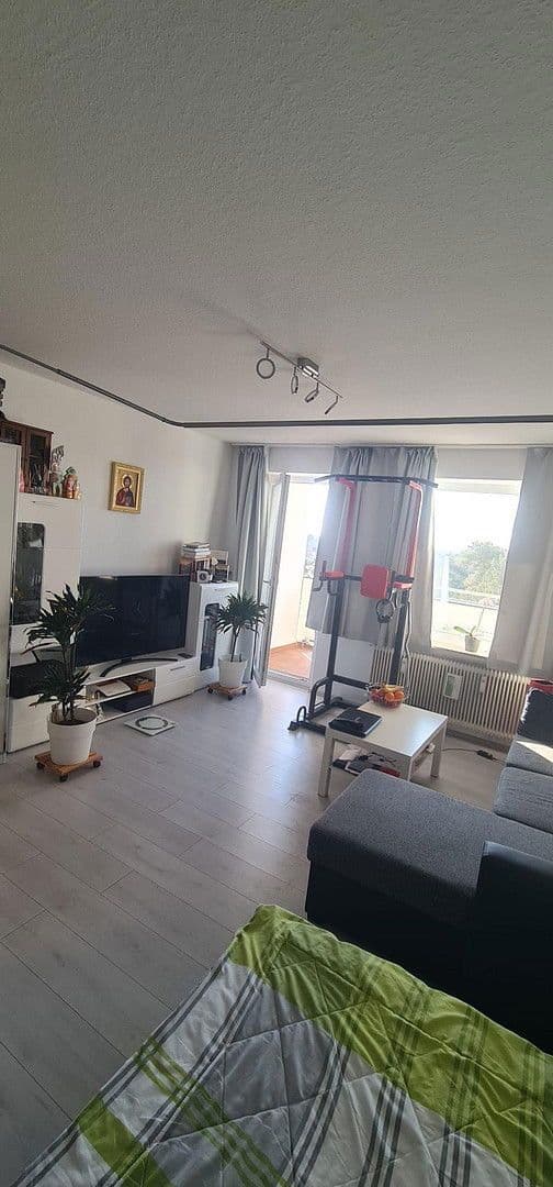 Pronájem bytu 1+1 30 m², Erlangen Büchenbach, Bavorsko Pronájem bytu 1+1 30 m², Erlangen Büchenbach, Bavorsko