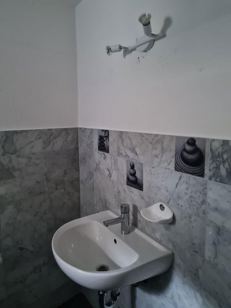 Pronájem kanceláře 73 m², Wurzen, Sasko Pronájem kanceláře 73 m², Wurzen, Sasko