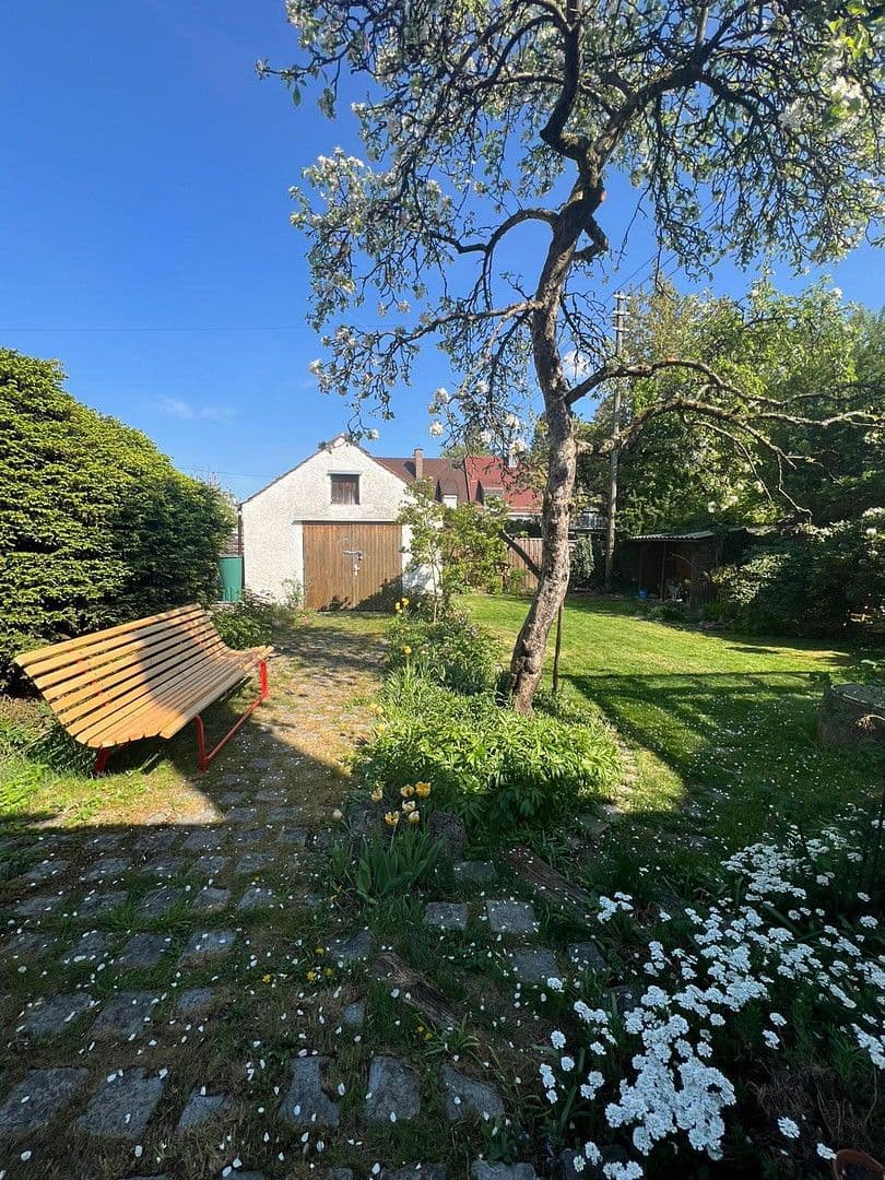 Prodej domu 114 m², pozemek 390 m², Habichtsweg 10, Augsburg, Bavorsko Prodej domu 114 m², pozemek 390 m², Habichtsweg 10, Augsburg, Bavorsko