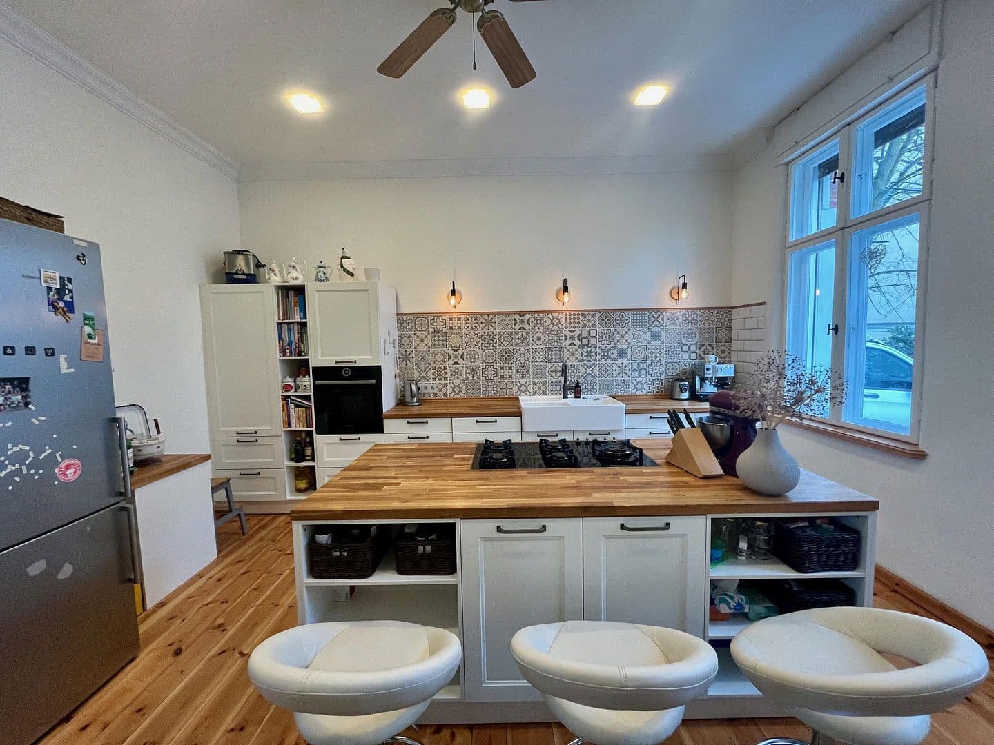 Prodej domu 168 m², pozemek 1.039 m², Berlin, Berlín Prodej domu 168 m², pozemek 1.039 m², Berlin, Berlín