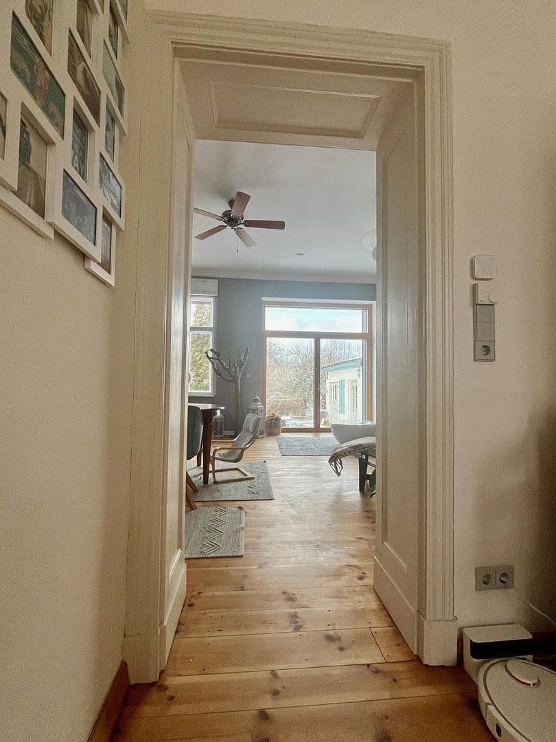 Prodej domu 168 m², pozemek 1.039 m², Berlin, Berlín Prodej domu 168 m², pozemek 1.039 m², Berlin, Berlín