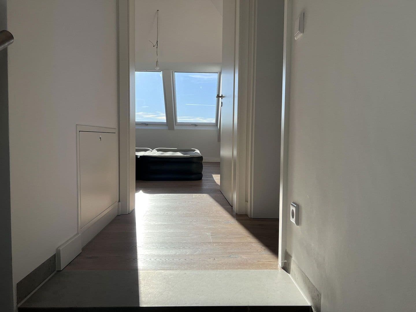 Prodej domu 218 m², pozemek 300 m², Krailling, Bavorsko Prodej domu 218 m², pozemek 300 m², Krailling, Bavorsko