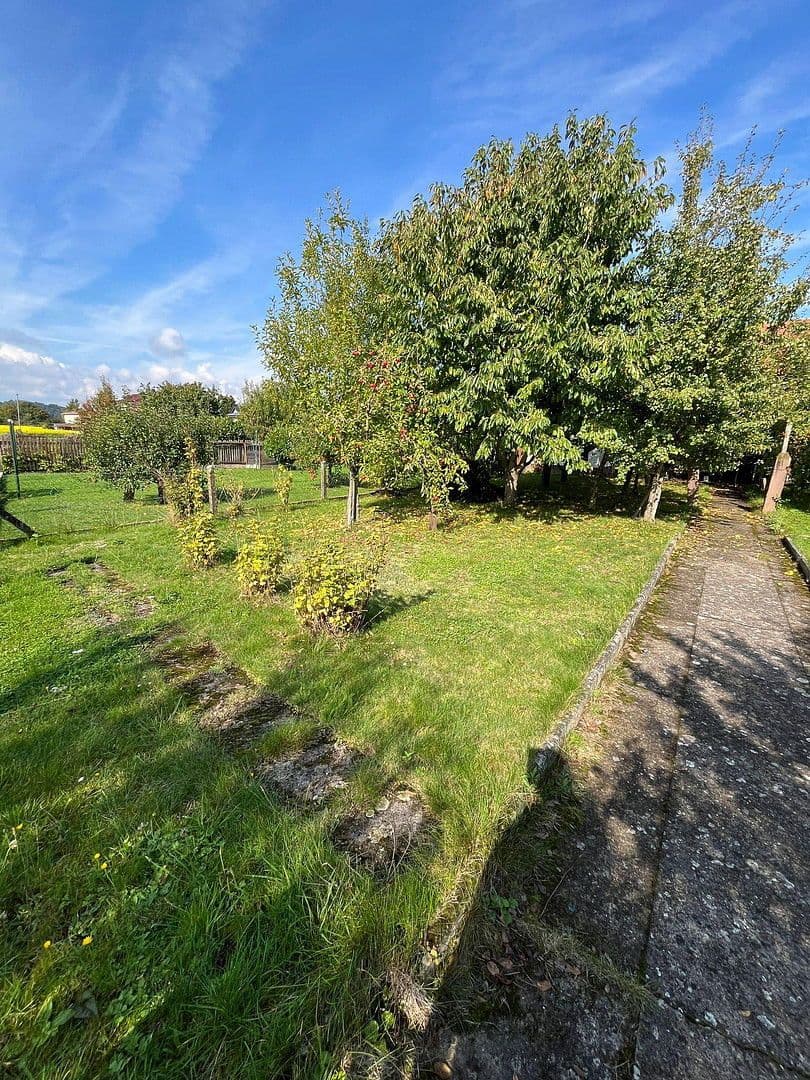 Prodej domu 119 m², pozemek 920 m², Kirchhain, Hessen Prodej domu 119 m², pozemek 920 m², Kirchhain, Hessen