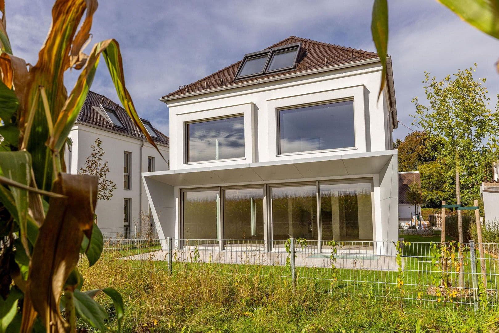 Prodej domu 218 m², pozemek 350 m², Gräfelfing, Bavorsko Prodej domu 218 m², pozemek 350 m², Gräfelfing, Bavorsko