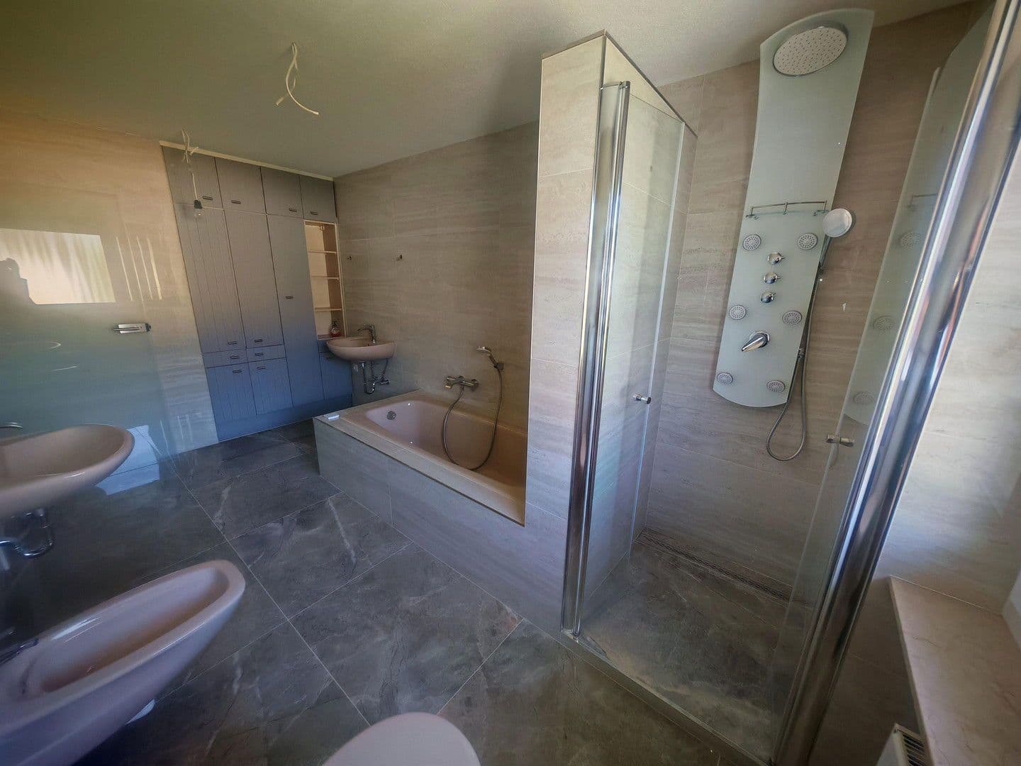 Prodej domu 230 m², pozemek 334 m², Frankenthal, Porýní-Falc Prodej domu 230 m², pozemek 334 m², Frankenthal, Porýní-Falc