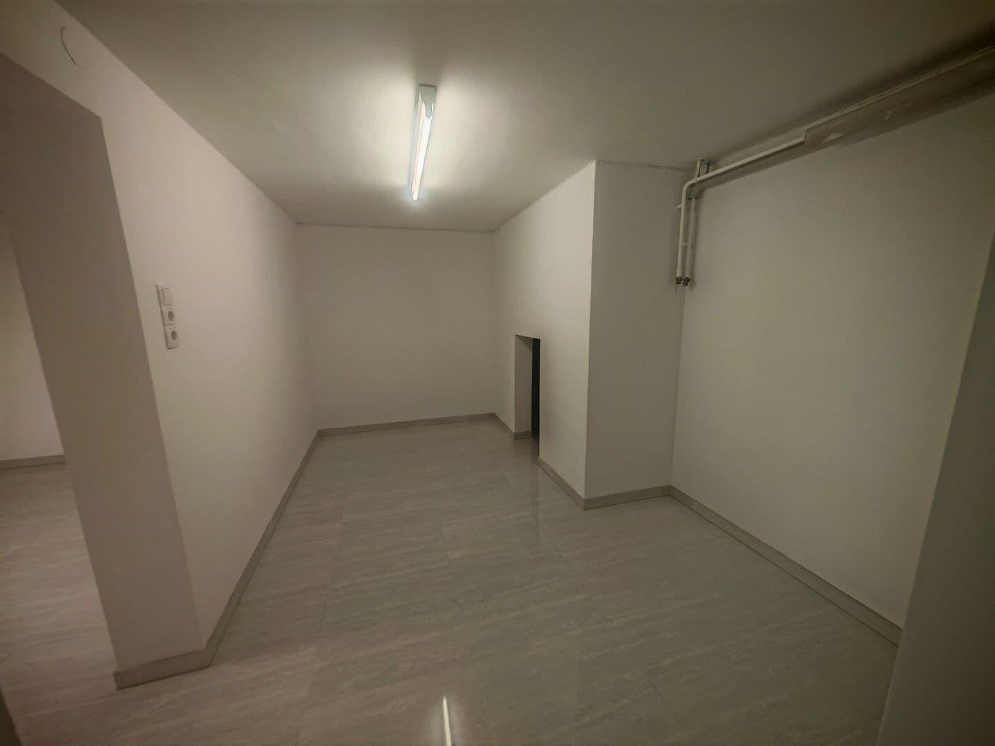 Prodej domu 230 m², pozemek 334 m², Frankenthal, Porýní-Falc Prodej domu 230 m², pozemek 334 m², Frankenthal, Porýní-Falc