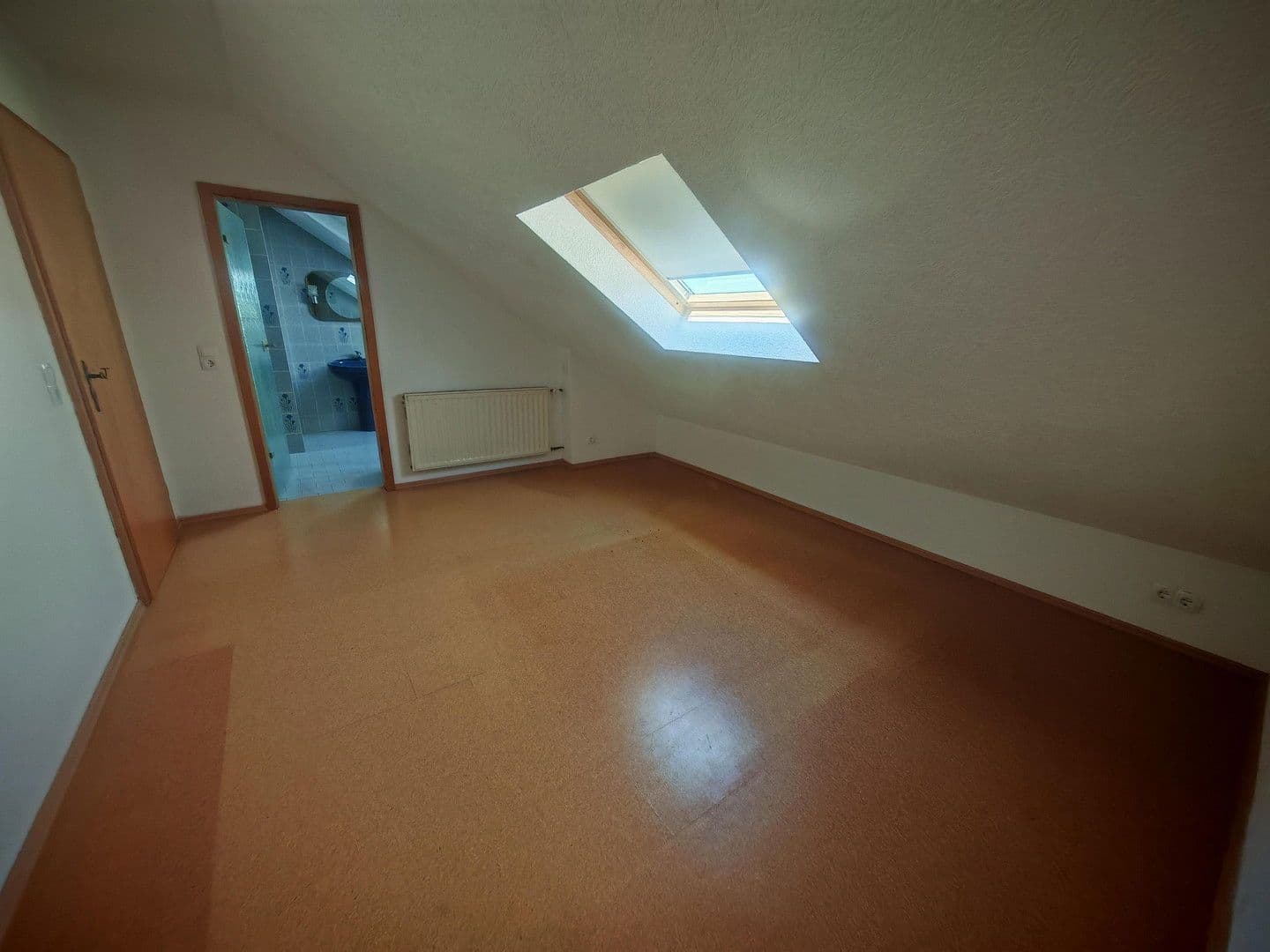 Prodej domu 230 m², pozemek 334 m², Frankenthal, Porýní-Falc Prodej domu 230 m², pozemek 334 m², Frankenthal, Porýní-Falc