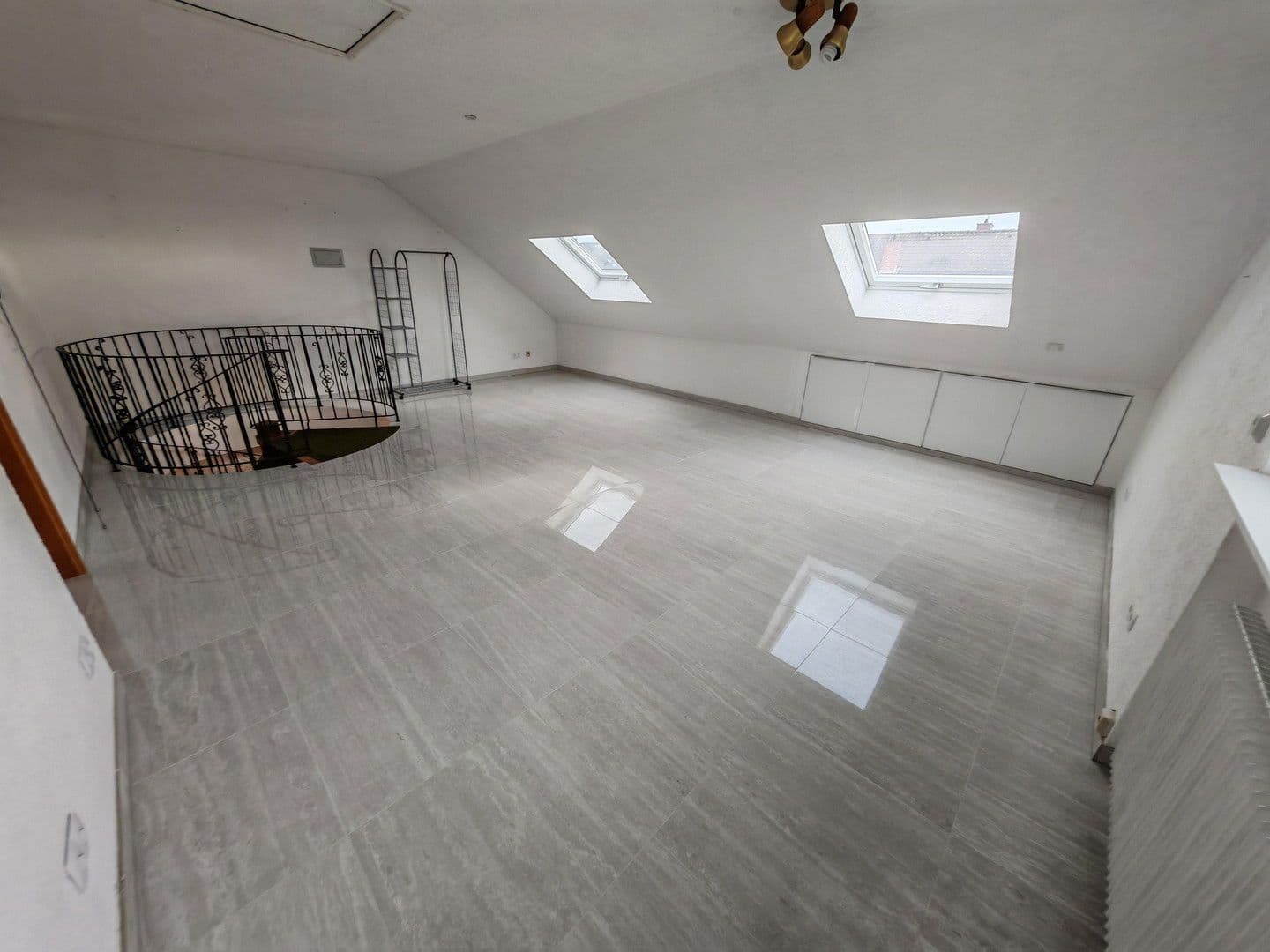 Prodej domu 230 m², pozemek 334 m², Frankenthal, Porýní-Falc Prodej domu 230 m², pozemek 334 m², Frankenthal, Porýní-Falc