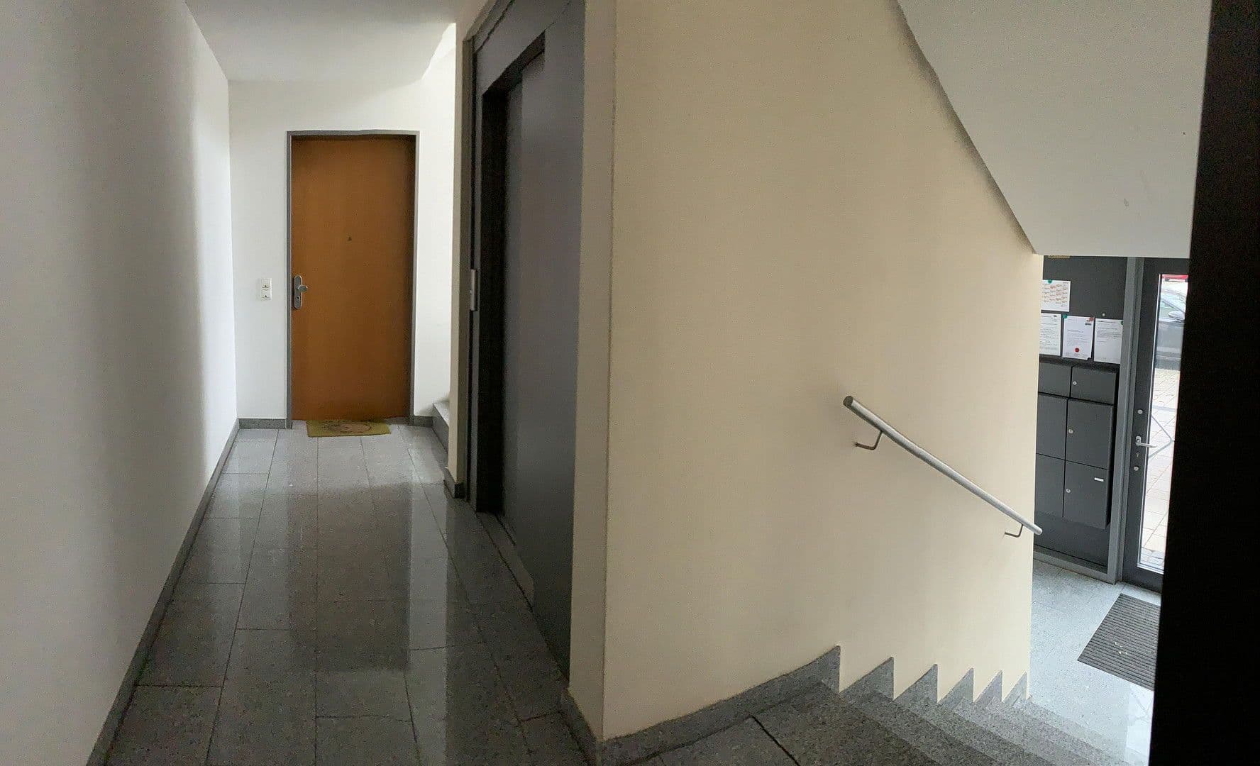 Pronájem bytu 3+kk 87 m², Nürtingen, Bádensko-Württembersko Pronájem bytu 3+kk 87 m², Nürtingen, Bádensko-Württembersko