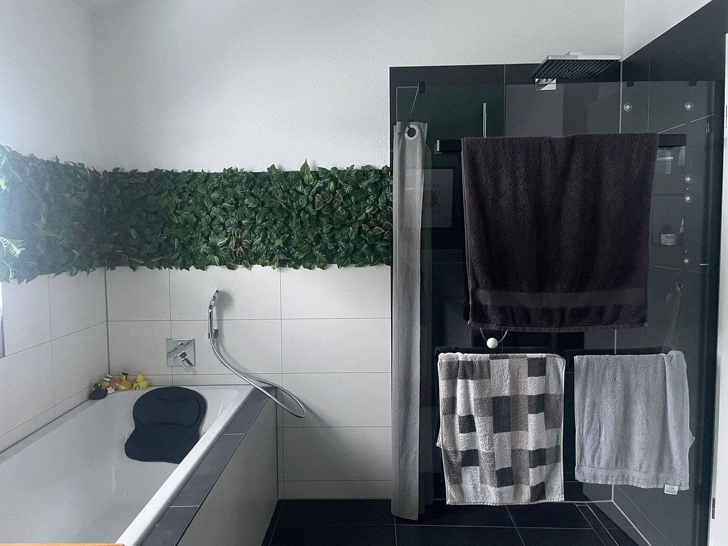 Pronájem domu 145 m², pozemek 250 m², Alte Gärtnerei 24/2, Amstetten, Bádensko-Württembersko Pronájem domu 145 m², pozemek 250 m², Alte Gärtnerei 24/2, Amstetten, Bádensko-Württembersko