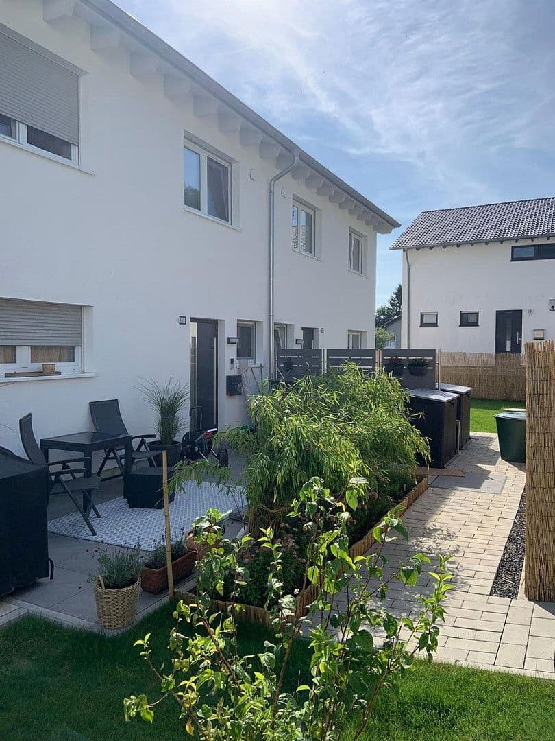 Pronájem domu 145 m², pozemek 250 m², Alte Gärtnerei 24/2, Amstetten, Bádensko-Württembersko Pronájem domu 145 m², pozemek 250 m², Alte Gärtnerei 24/2, Amstetten, Bádensko-Württembersko