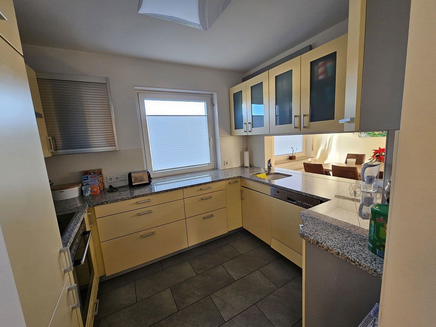 Pronájem bytu 3+1 96 m², Metzingen, Bádensko-Württembersko Pronájem bytu 3+1 96 m², Metzingen, Bádensko-Württembersko