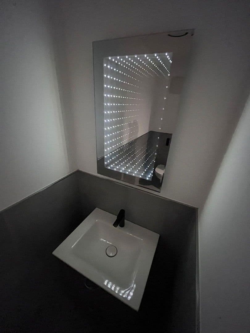 Prodej bytu 3+1 111 m², Meisenweg 8, Röttenbach, Bavorsko Prodej bytu 3+1 111 m², Meisenweg 8, Röttenbach, Bavorsko