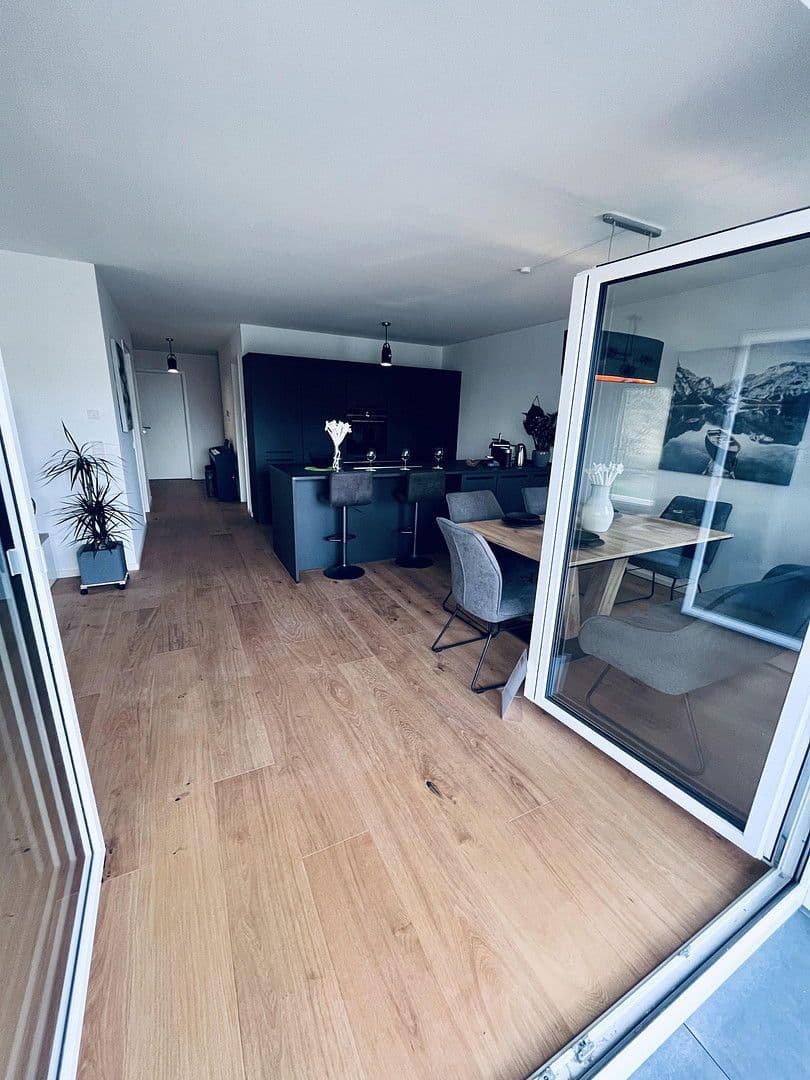 Prodej bytu 3+1 111 m², Meisenweg 8, Röttenbach, Bavorsko Prodej bytu 3+1 111 m², Meisenweg 8, Röttenbach, Bavorsko