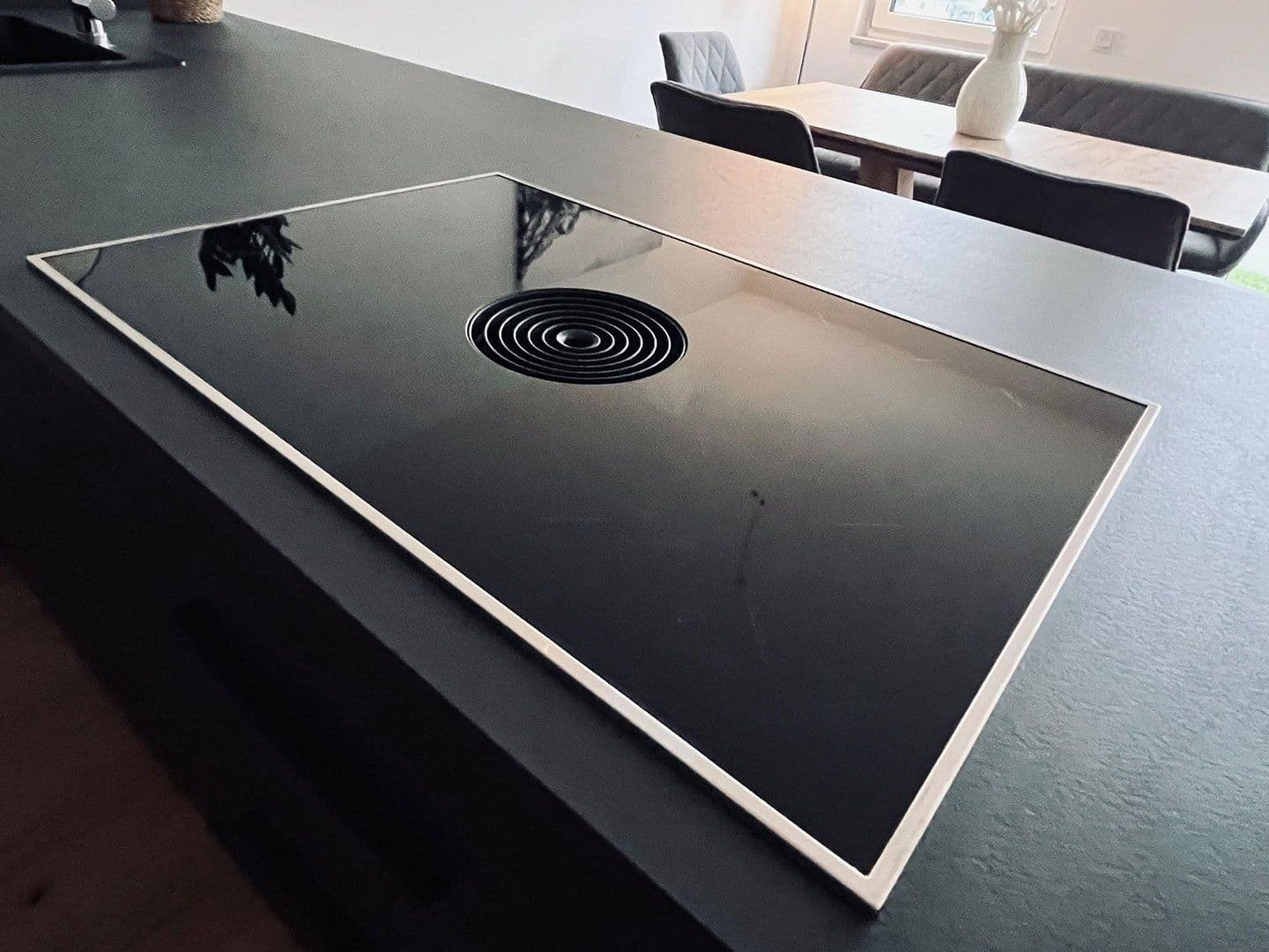 Prodej bytu 3+1 111 m², Meisenweg 8, Röttenbach, Bavorsko Prodej bytu 3+1 111 m², Meisenweg 8, Röttenbach, Bavorsko