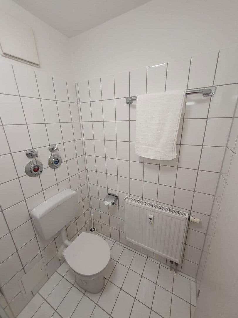 Pronájem bytu 1+1 31 m², Wolfringstraße 14, Fürth, Bavorsko Pronájem bytu 1+1 31 m², Wolfringstraße 14, Fürth, Bavorsko