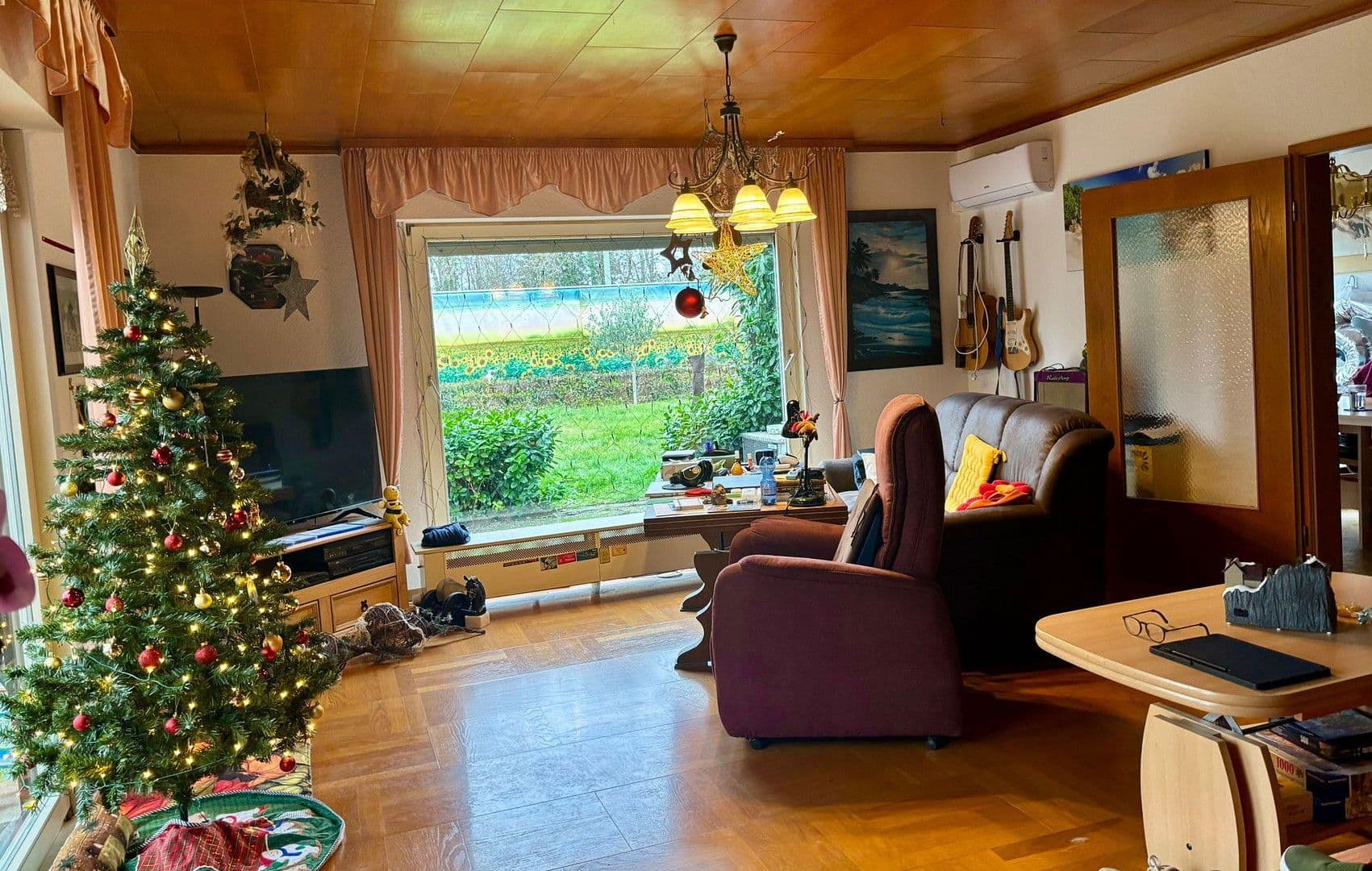 Prodej domu 142 m², pozemek 685 m², Hermann-Hesse-Straße 11, Linkenheim-Hochstetten, Bádensko-Württembersko Prodej domu 142 m², pozemek 685 m², Hermann-Hesse-Straße 11, Linkenheim-Hochstetten, Bádensko-Württembersko