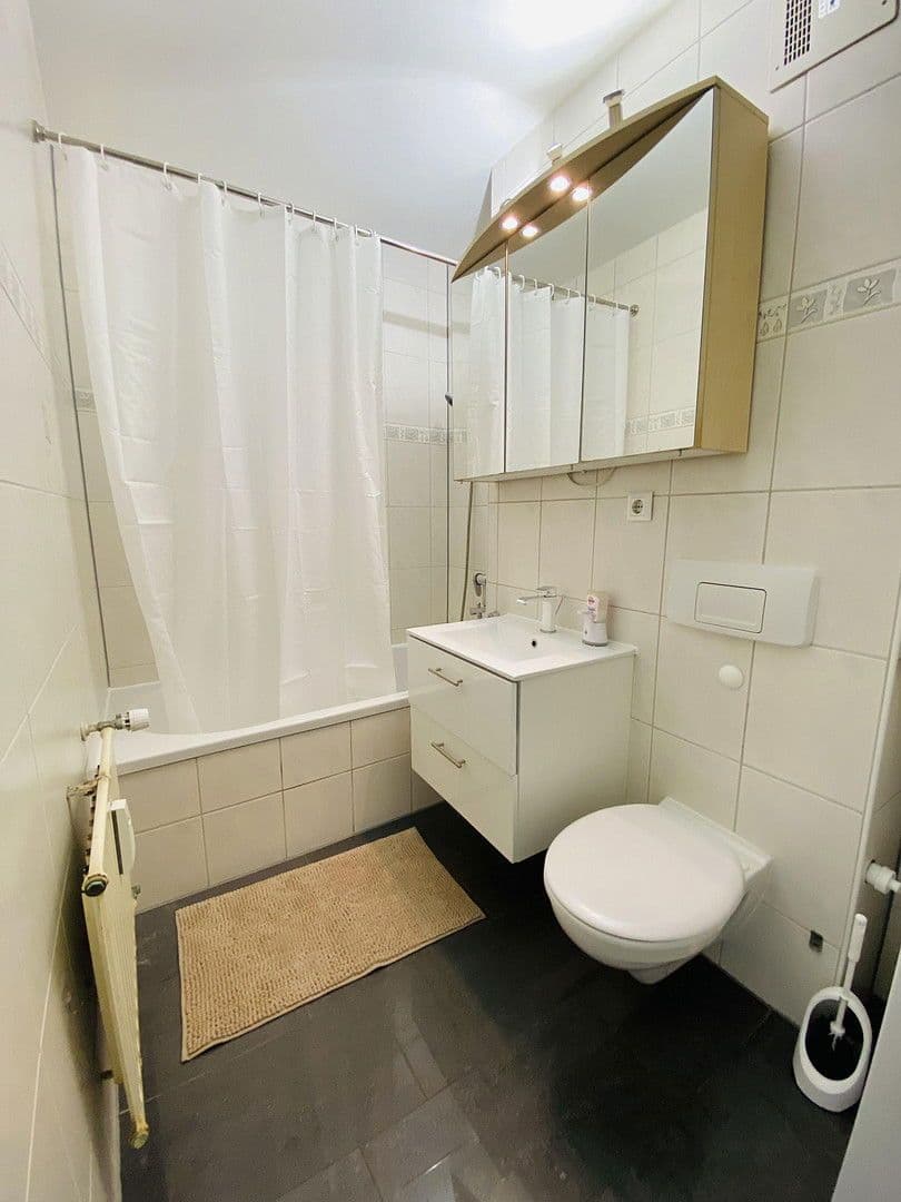 Pronájem bytu 110 m², Lilienthalstr, Augsburg, Bavorsko Pronájem bytu 110 m², Lilienthalstr, Augsburg, Bavorsko