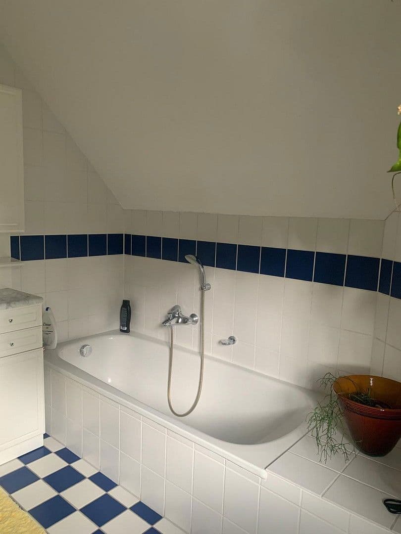 Prodej bytu 3+1 113 m², Feucht, Bavorsko Prodej bytu 3+1 113 m², Feucht, Bavorsko