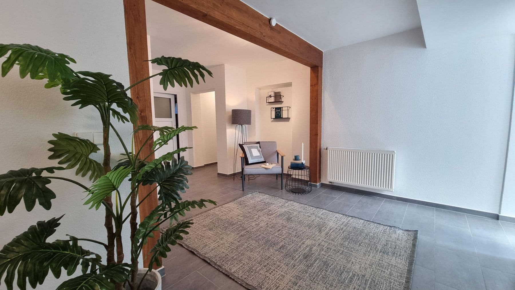 Prodej domu 207 m², pozemek 304 m², Ulmenweg 1/1, Mühlacker, Bádensko-Württembersko Prodej domu 207 m², pozemek 304 m², Ulmenweg 1/1, Mühlacker, Bádensko-Württembersko