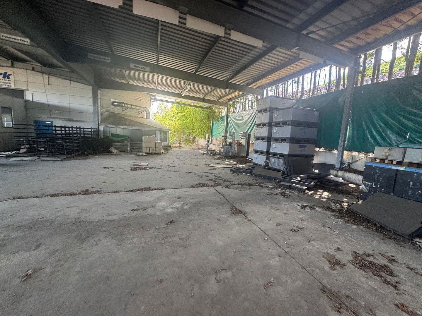 Pronájem nebytového prostoru 1.500 m², Treuchtlingen, Bavorsko Pronájem nebytového prostoru 1.500 m², Treuchtlingen, Bavorsko