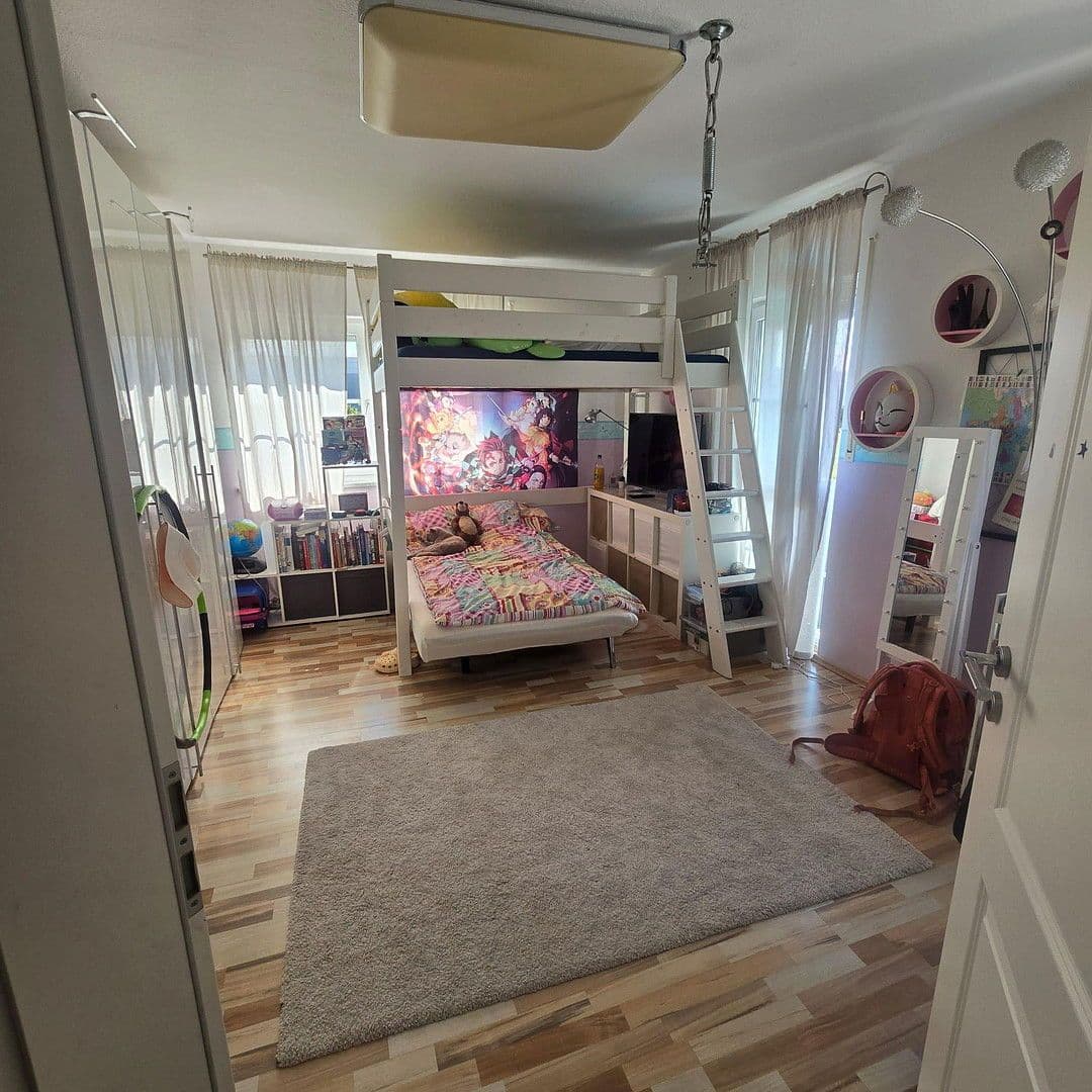 Prodej domu 170 m², pozemek 617 m², Erlangen, Bavorsko Prodej domu 170 m², pozemek 617 m², Erlangen, Bavorsko