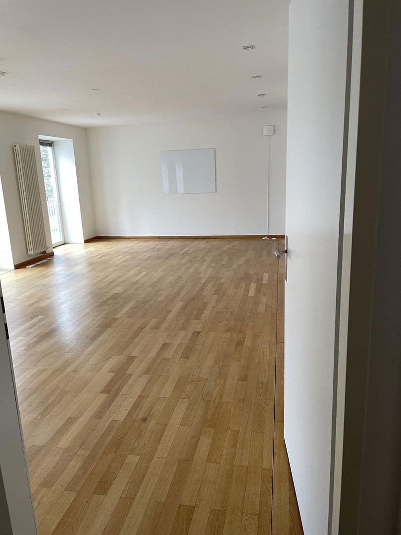 Pronájem kanceláře 414 m², München, Bavorsko Pronájem kanceláře 414 m², München, Bavorsko